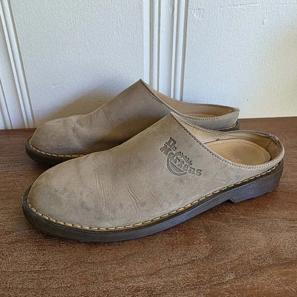 Dr Martens Slip On Clogs - Picture 2 of 10